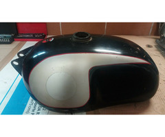 DUCATI TANK