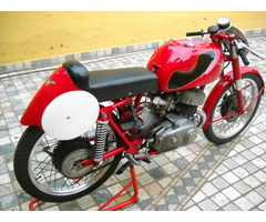 CM 250 TWO CYLINDERS TWO STROKE -MILAN TARANTO