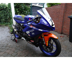 YAMAHA YZF-R3 RACEBIKE.