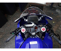 YAMAHA YZF-R3 RACEBIKE.