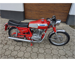 Ducati 450 Desmo