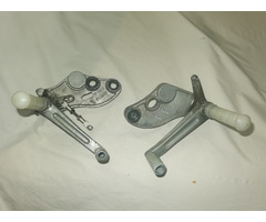 Kawasaki z1000 footpegs