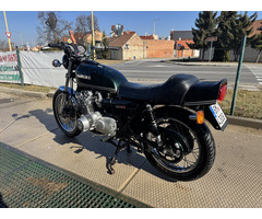 Suzuki GS 750