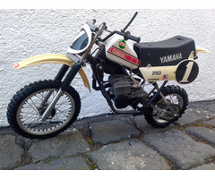 Oldi 70er Yamaha YZ 250 Cross Benzin Motorrad Mini Bike RC