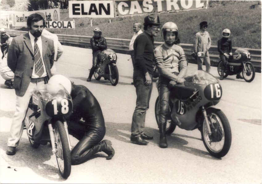 1972, Startaufstellung zum GP in Salzburg, Walter Nieser + Rolf Minhoff