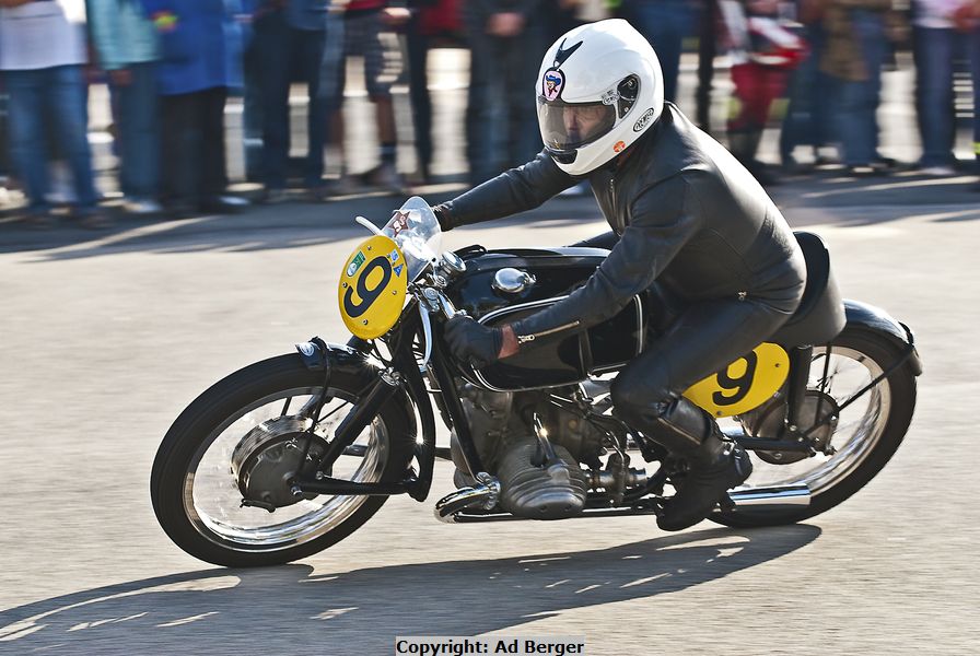 Lothar John, BMW RS 500, 1954
