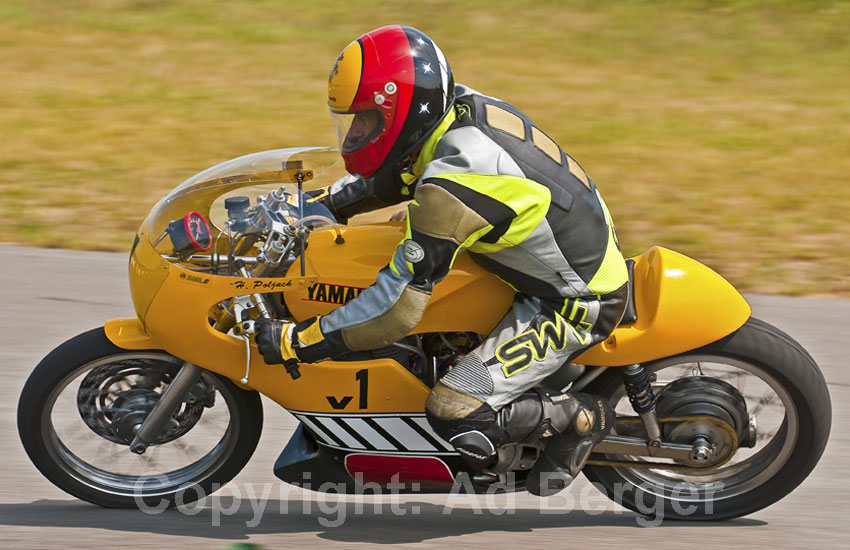 Odenwaldring Klassik - Walldürn 2011
Hans Poljack, Yamaha SR 500, 1978 (V1)
