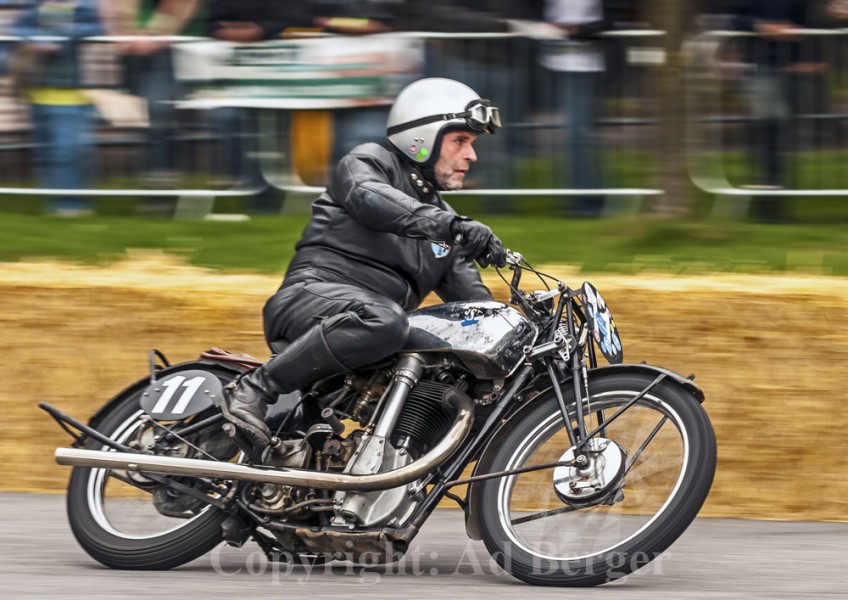 Hamburger Stadtpark-Revival 2012
Thomas Berger, Heilbronn - NSU 601 SSR 1937
