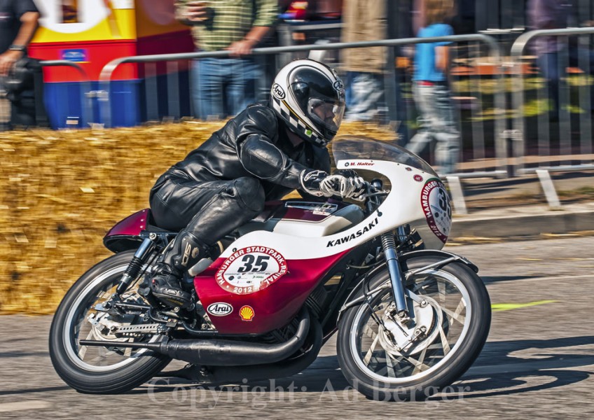 Hamburger Stadtpark-Revival 2012
Markus Halter, Bad Friedrichshall - Kawasaki A1R 1968
