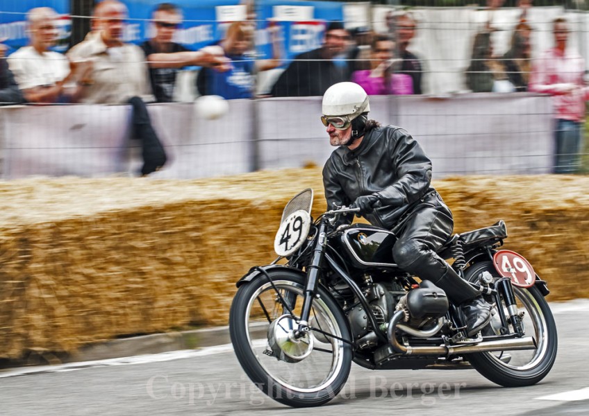 Hamburger Stadtpark-Revival 2012
Stefan Knittel, Dalaas Voralberg (A) - BMW RS 1939
