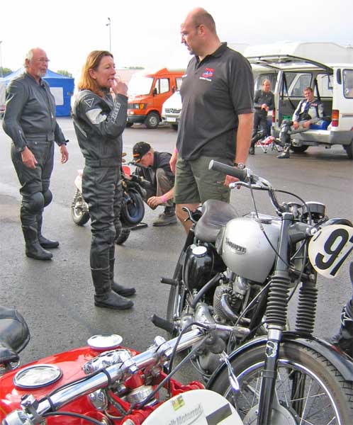 Irmgard Kronester - Triumph 3H 350ccm
