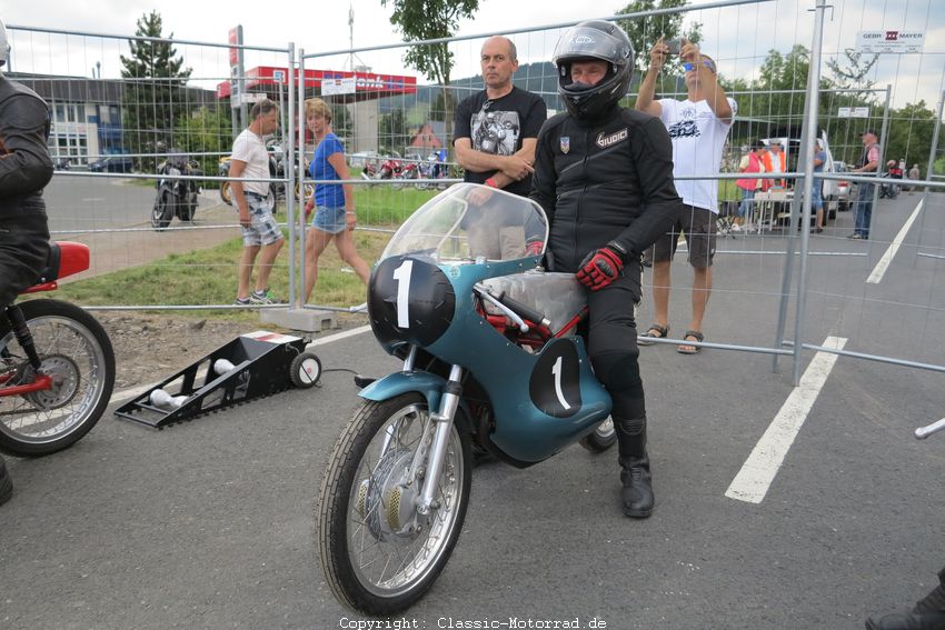 Heinz Paschen mit seiner original Maico 125ccm von 1975
