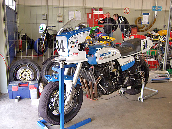 Suzuki GS 1000 S
Classic Team Endurance / open
www.boyz-on-bikes.de
