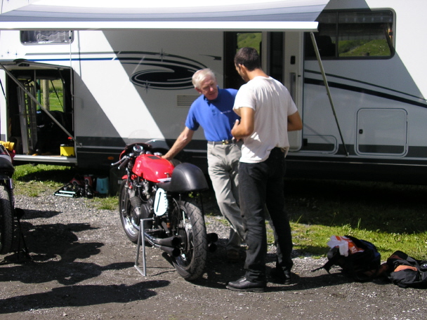 Samm Miller GB
Gilera 4 Zylinder 500. Foto: Alex L.
Schlüsselwörter: großglockner