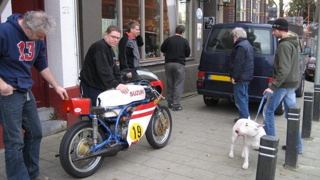 2 stroke party in heerlen
