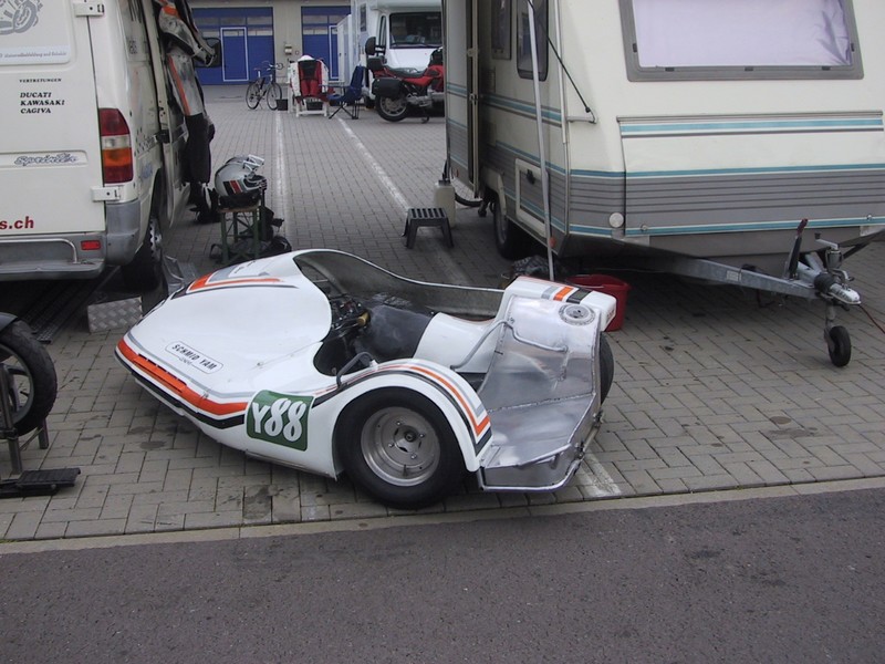 Y88
www.sidecar-racing.de
