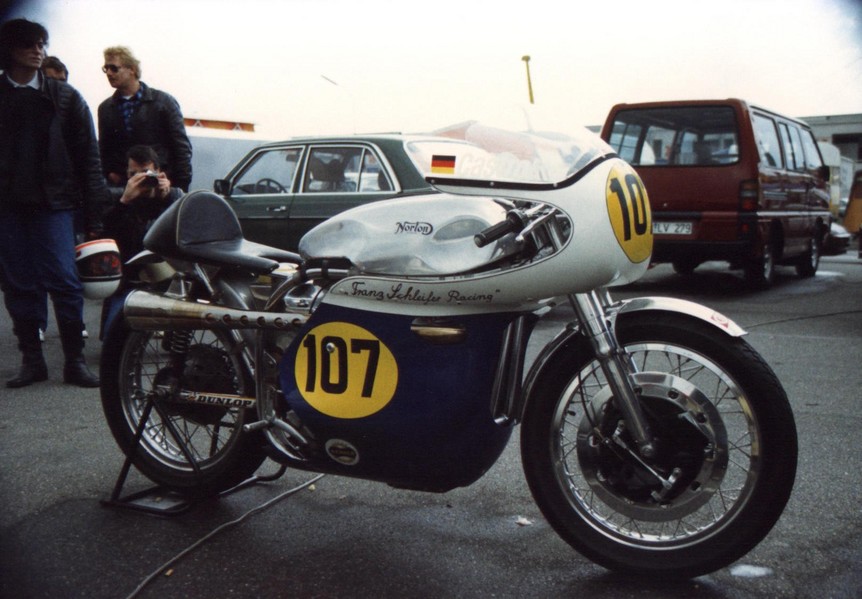 A Manx in the Ring
Jan Wellem Pokal 1987 auf den Nurburgring
