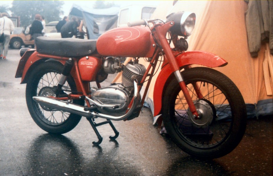 Moto Guzzi Stornello 125
