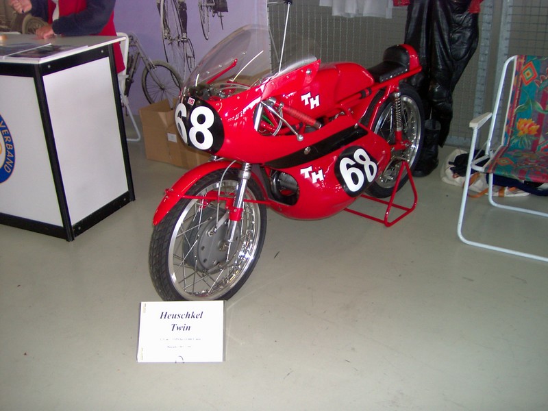 Hockenheim Classic 2006
TH 125ccm Eigenbau von Thomas Heuschkel
