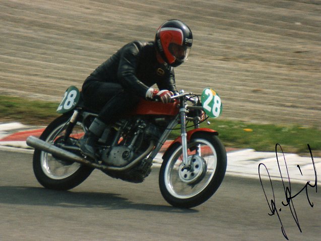 Gilbert Guignard mit seiner Ducati 250ccm in Monza
