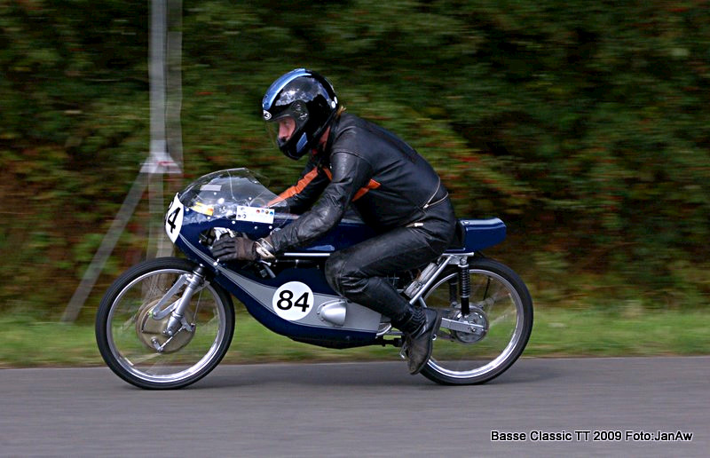 Morini_Meteora 50cc 1971_eig.Wil Broekhuizen
Basse (NL) Classic TT 2009

