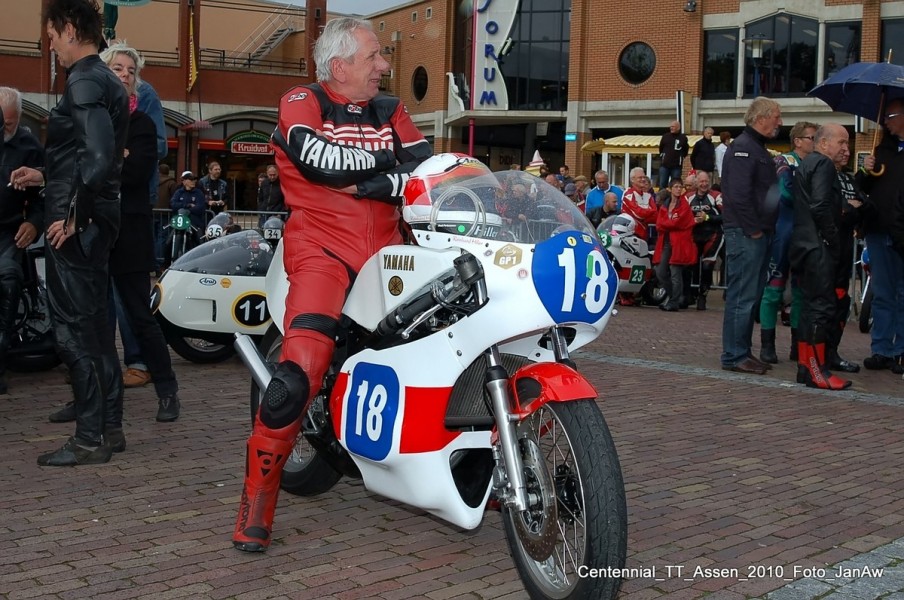 Centennial Classic TT 2010 Assen
Reinhard Hiller Yamaha TZ350
