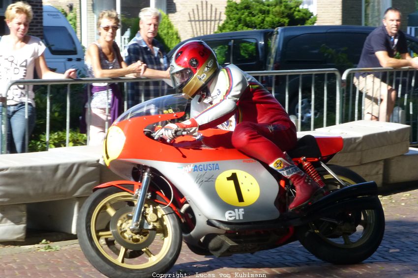 Historische motor GP Eext - 23 augustus 2015
Henk Stadman - MV Agusta 750
