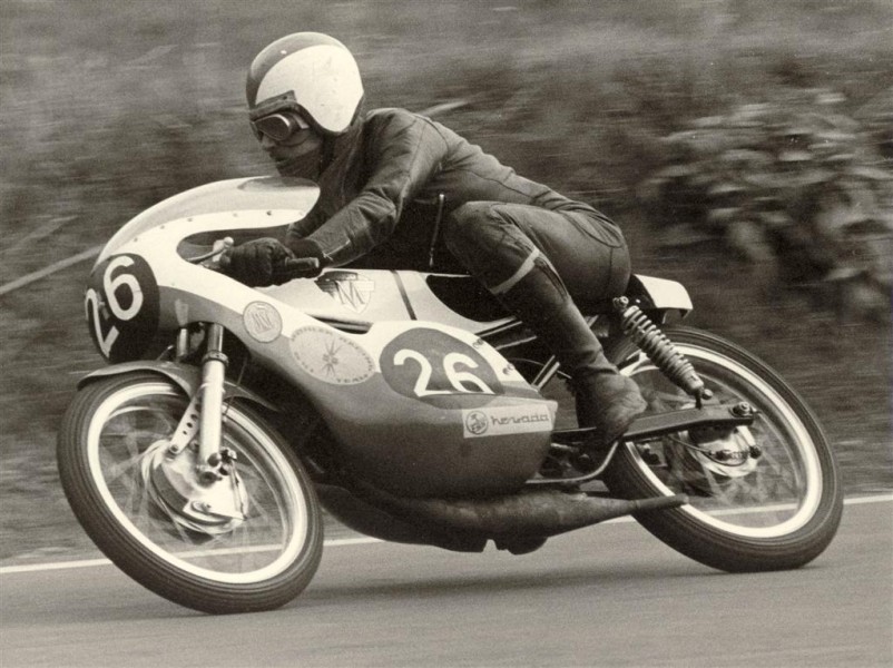 Gottlob Schweikardt
GP Frankreich 1973 (1WM Punkt mit seiner Werksmaico)
