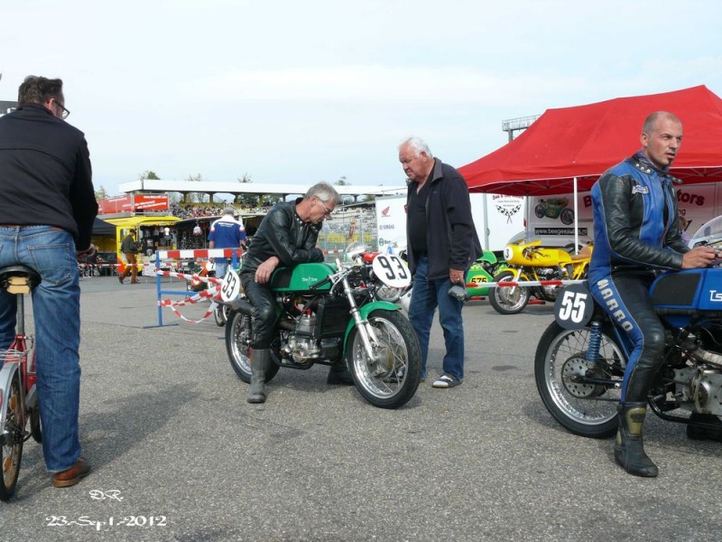 Vorstart: Rolf Hauser 250 ccm und René Kratzat 125ccm
TseTse
