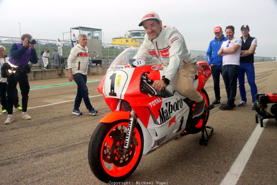 2025_SaRi_Yamaha-Heritage_05.jpg